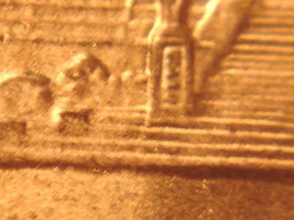 Is-This-A-1999-P-1-DR-003-Class-9-MDS-Lincoln-Memorial-Cent?